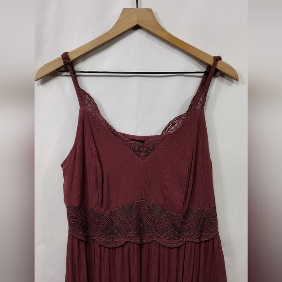 Torrid Hanky Hem Mini Dress Women's 1X Burgundy Babydoll Retro 90s Y2K Romantic - Picture 3 of 9